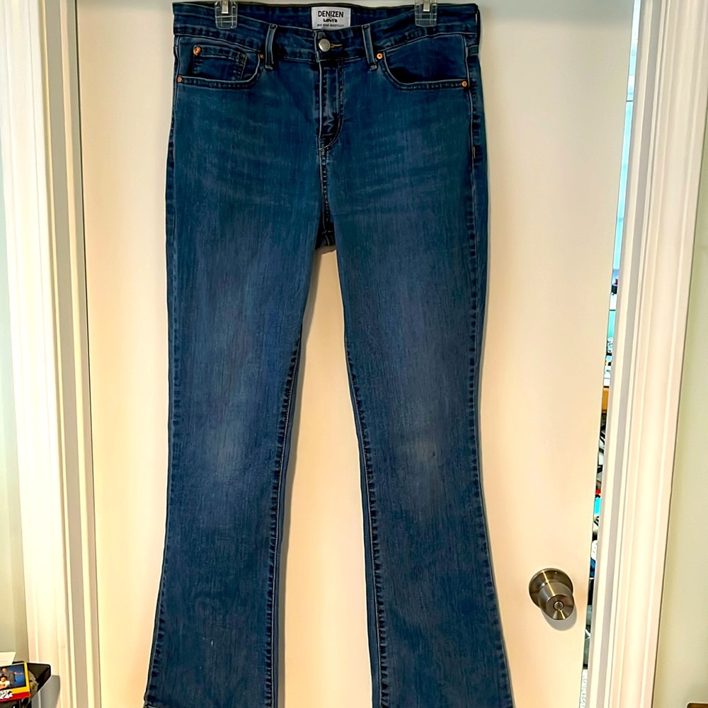 Levi Strauss Denizen Women’s Jeans Size 32 x 32 Mid Rise Bootcut